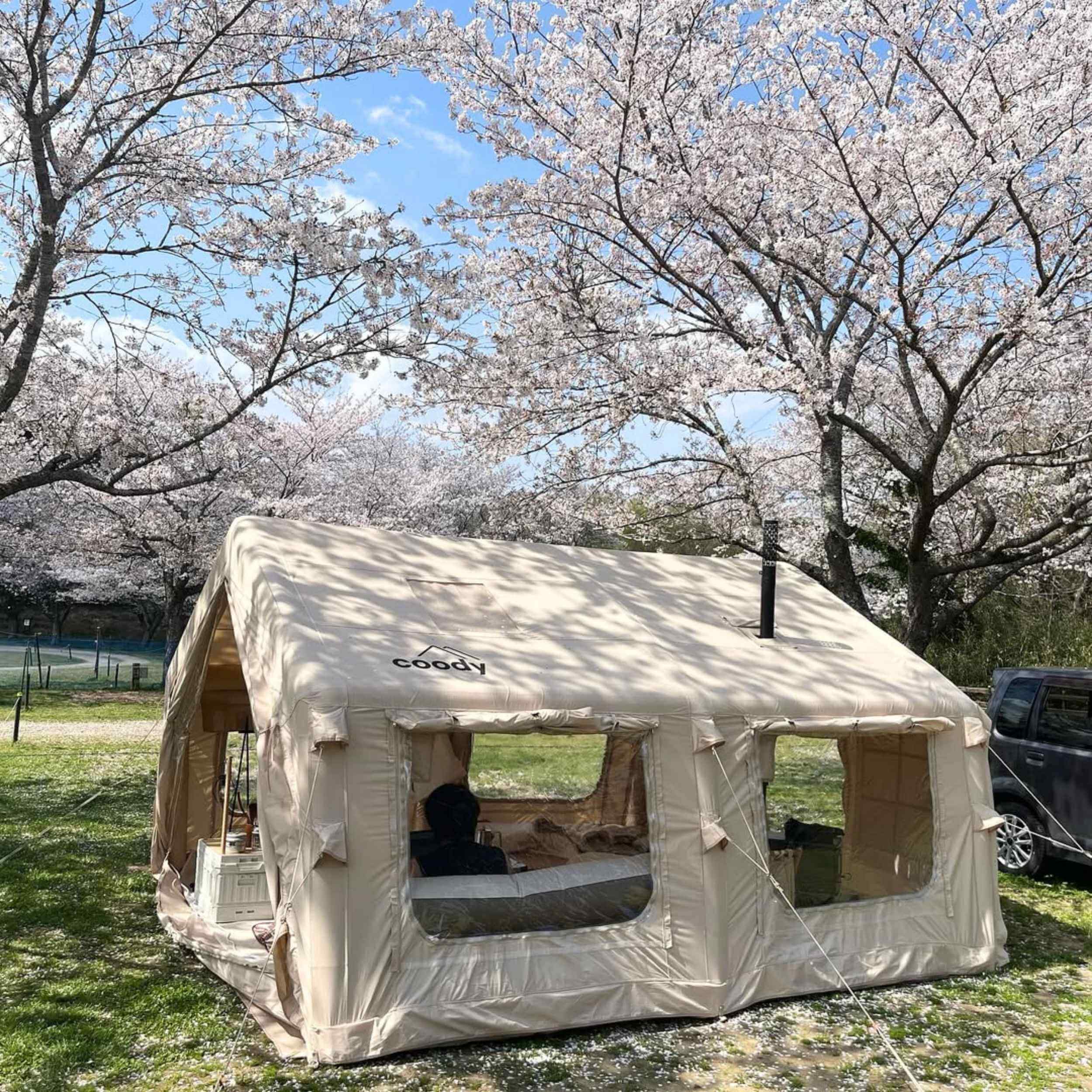 Coody Familia AirTent 13.6 Beige Inflatable Tent House for Camping (2-8 Person) - Image 17