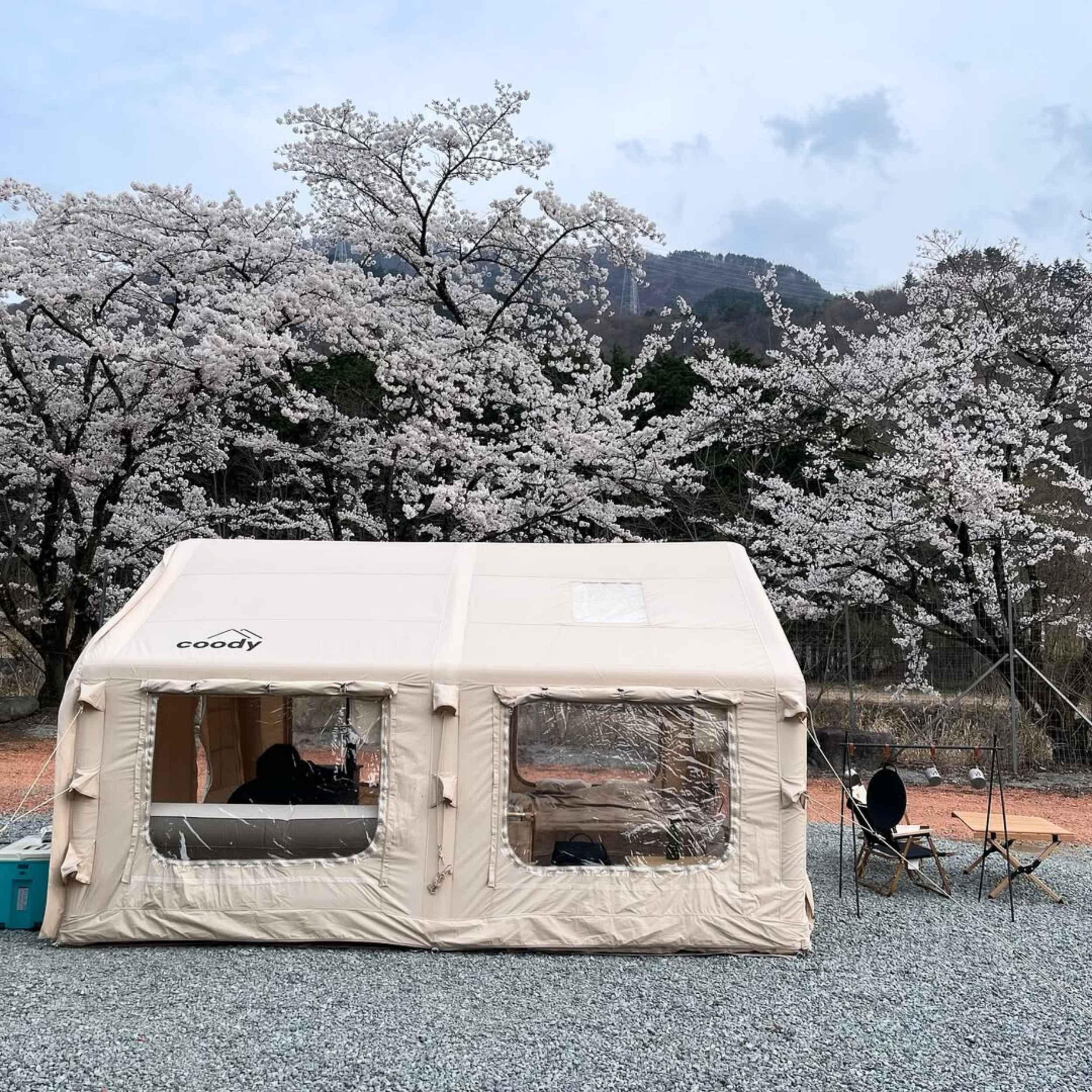 Coody Familia AirTent 13.6 Beige (2-10 Person) + RBM Wood Stove Caminus M - Image 10