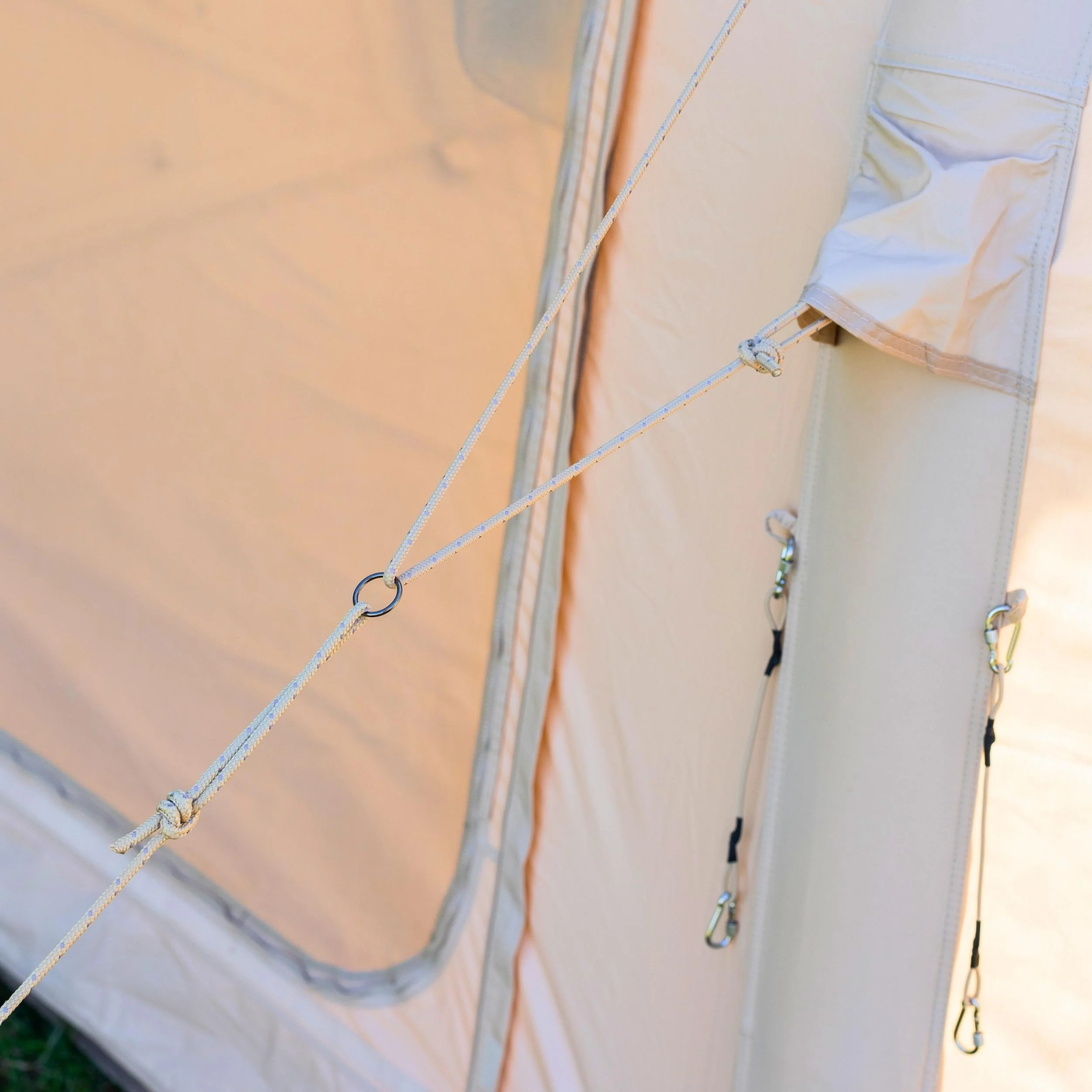 Coody Familia AirTent 17.2 PRO Beige (2-10 Person)+Electric Pump+TPU Door Beige+Ground Sheet - Image 12